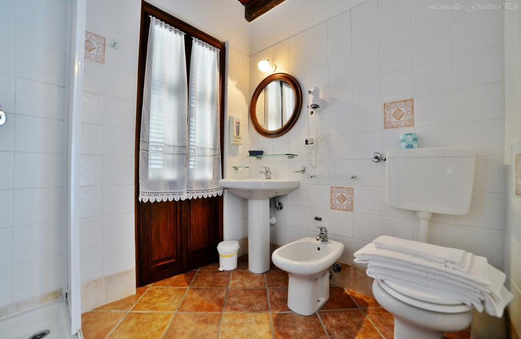 Azienda Agricola Tenuta Del Barone Calliano  Zimmer foto